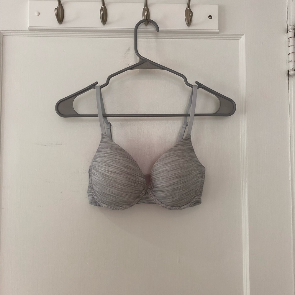 Victoria’s Secret Pink Push-up Bra